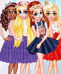 Fashion Show Princesses Dress Up Game